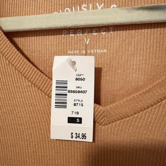 NWT American Eagle super soft loose fit tan long sleeve basic top small - Picture 6 of 6